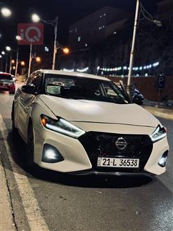 Nissan Maxima